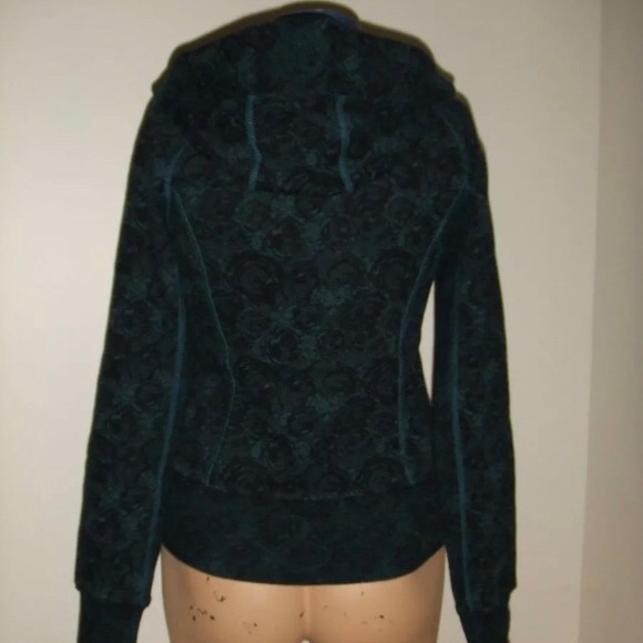 Lululemon Scuba Hoodie Women Size 4 =XS Rose Alberta Lake New with Tag - Picture 7 of 9